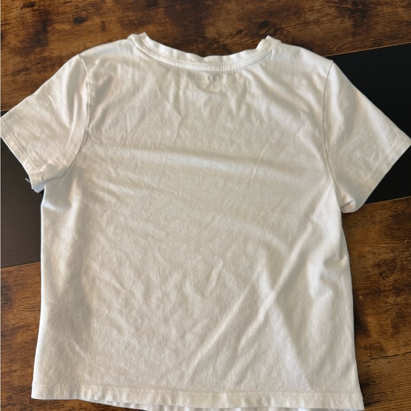 Small Old Navy “Bestee” T Shirt - Picture 7 of 7